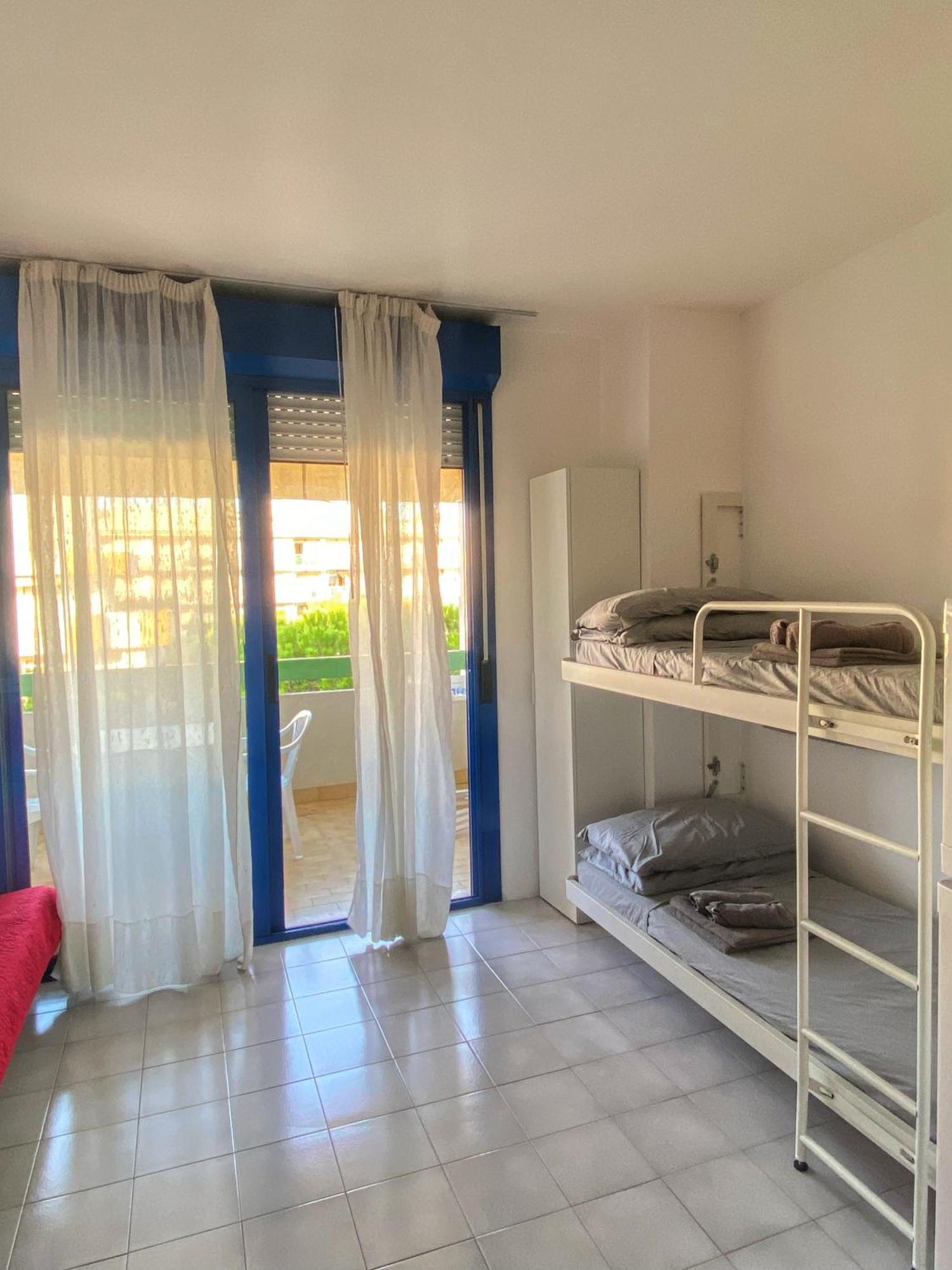 Grazioso Appartamento N 76 A 100Mt Dal Mare Bibione Exterior photo